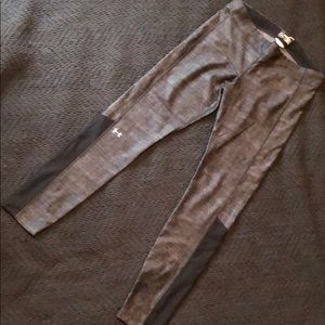 Under armour legging